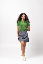 Load image into Gallery viewer, Sirotex Green Flush / Black Classique Plain Women&#39;s Polo Shirt
