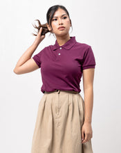 Load image into Gallery viewer, Magenta Classique Plain Women&#39;s Polo Shirt
